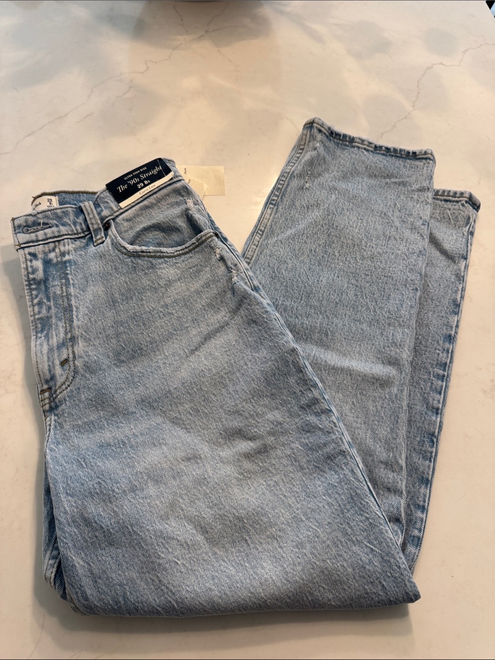 Abercrombie 90’s Straight Jean - curve love